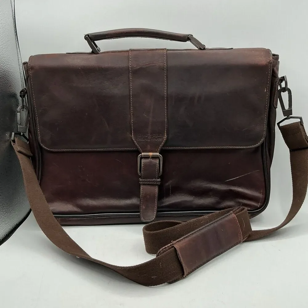 Kenneth Cole Reaction Brown Leather Messenger Laptop Briefcase Shoulder Bag